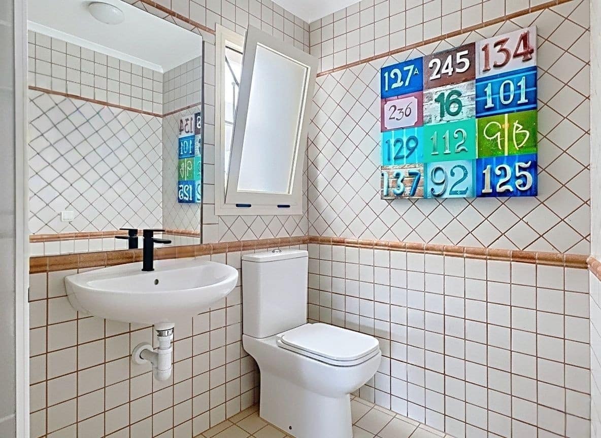 2 bedroom Semi-detached Villa for sale in Estepona with pool garage - € 777,000 (Ref: 9456135)