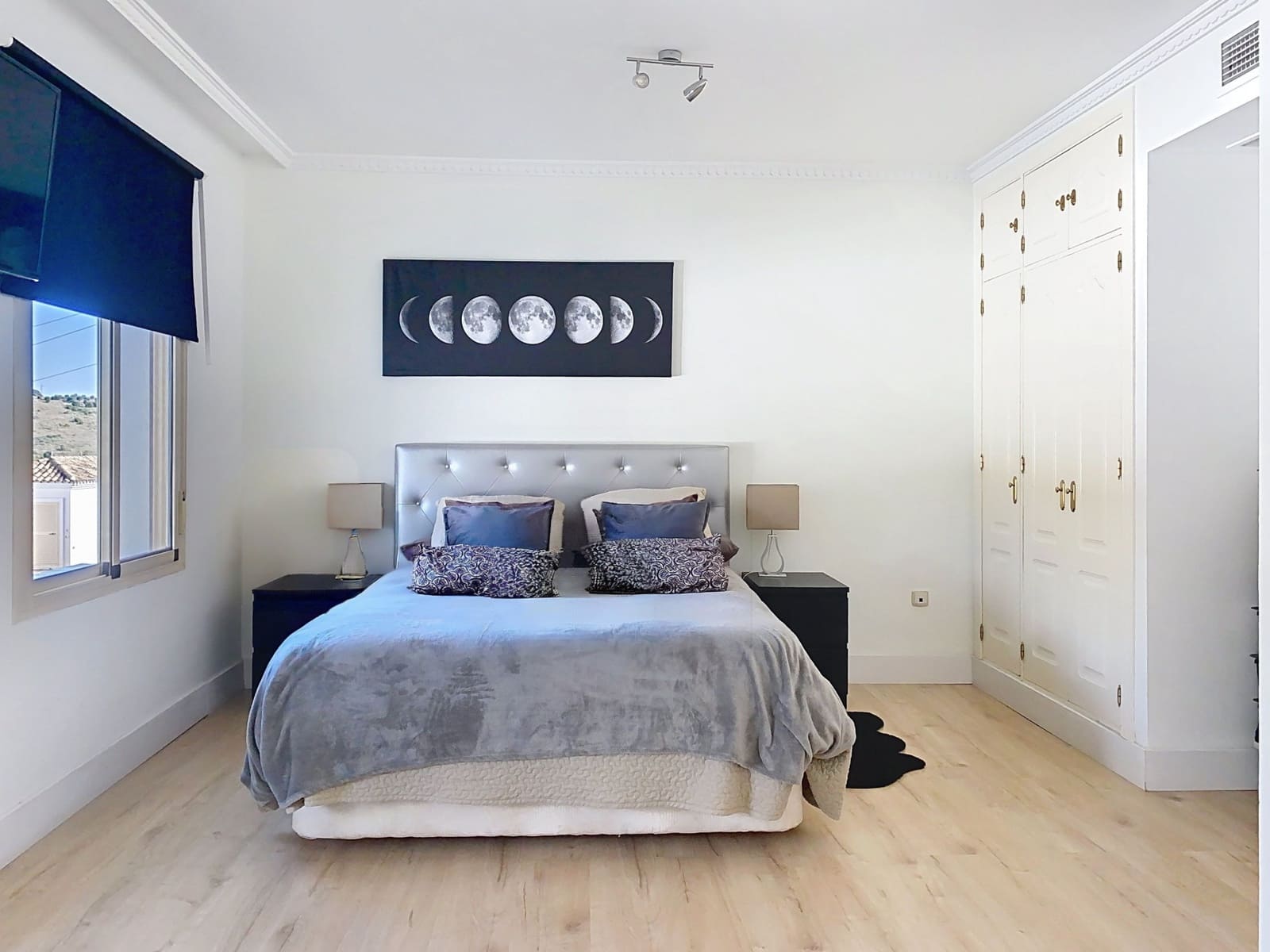 2 bedroom Semi-detached Villa for sale in Estepona with pool garage - € 777,000 (Ref: 9456135)