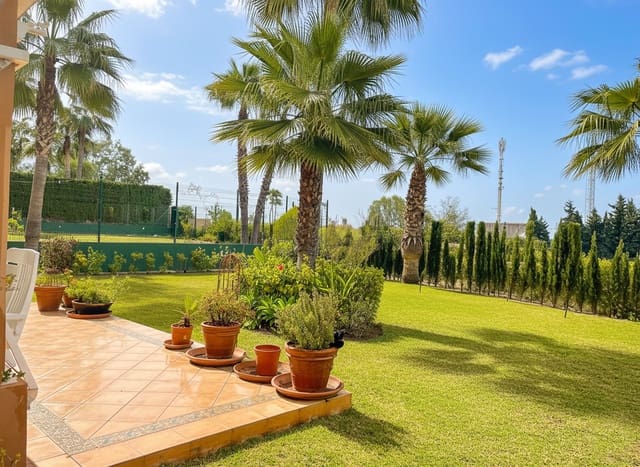 3 chambre Villa/Maison à vendre à Atalaya-Isdabe, Estepona avec piscine garage - 680 000 € (Ref: 9461935)