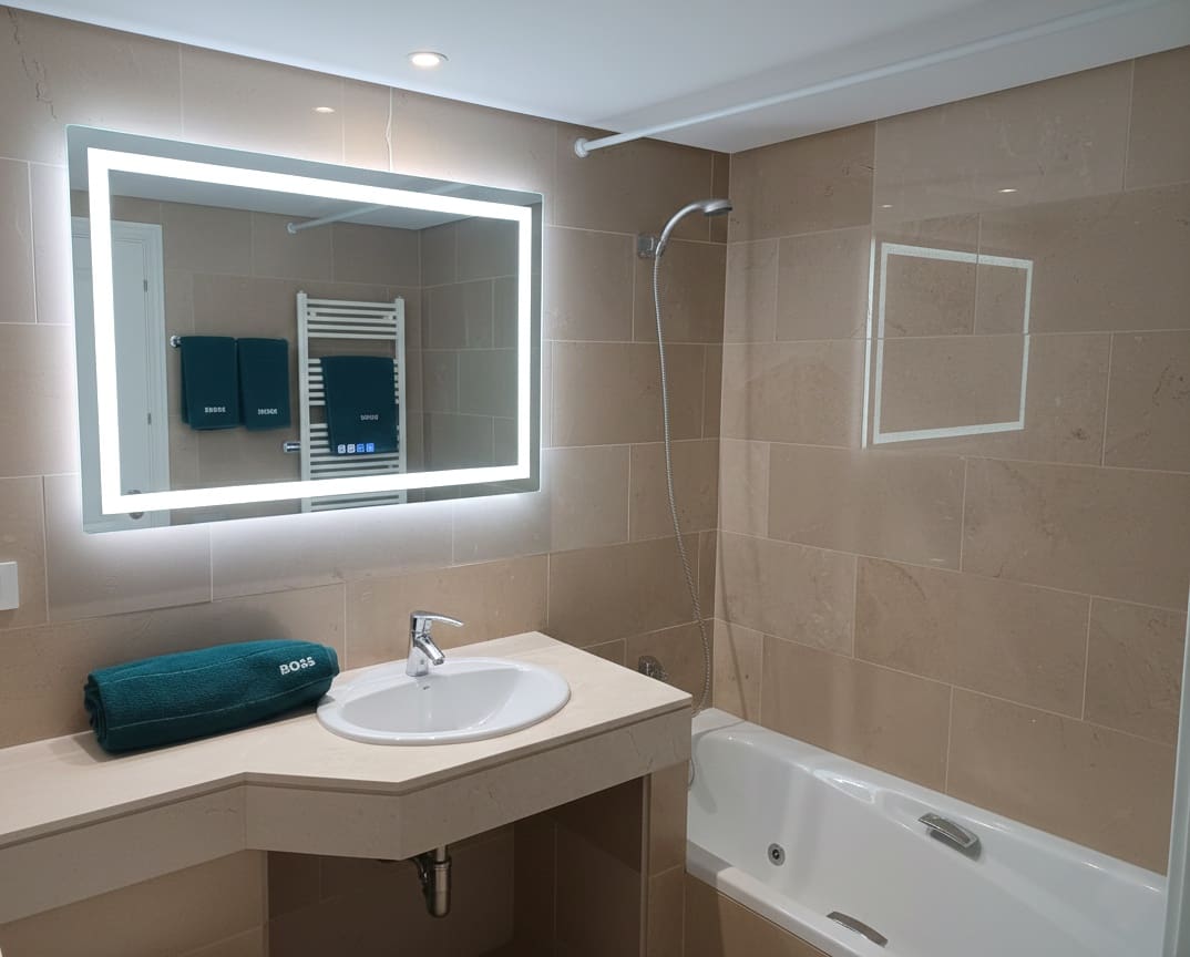 2 quarto Apartamento para venda em Manilva com piscina garagem - 315 000 € (Ref: 9468287)