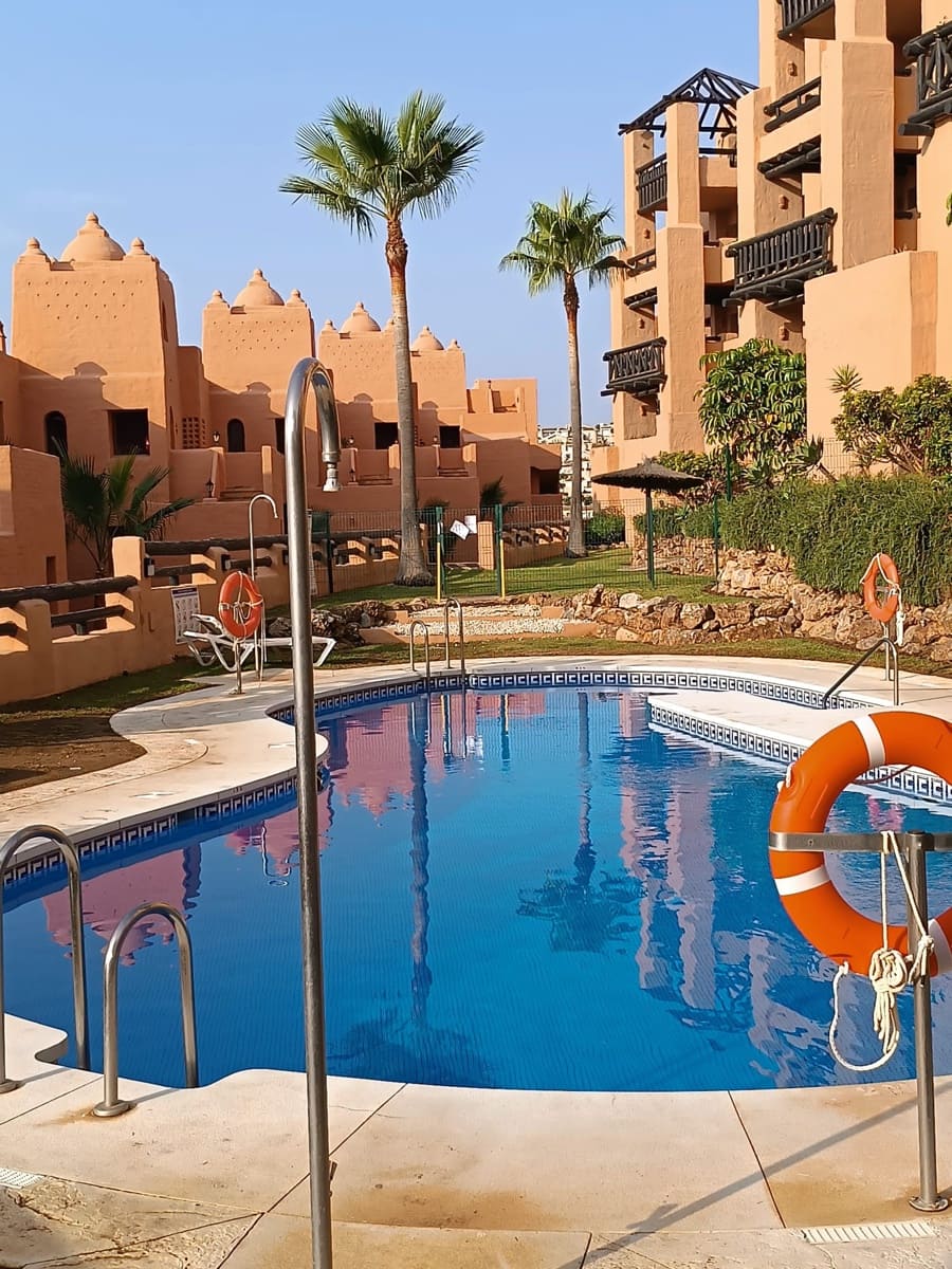 2 quarto Apartamento para venda em Manilva com piscina garagem - 315 000 € (Ref: 9468287)