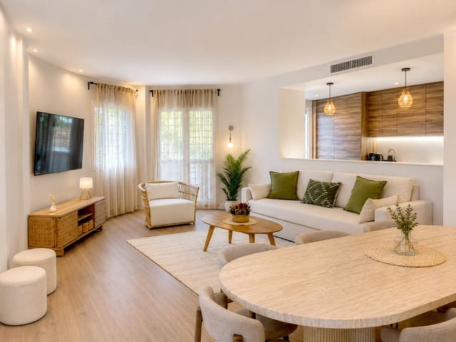 3 chambre Appartement à vendre à Estepona avec piscine garage - 529 000 € (Ref: 9497078)