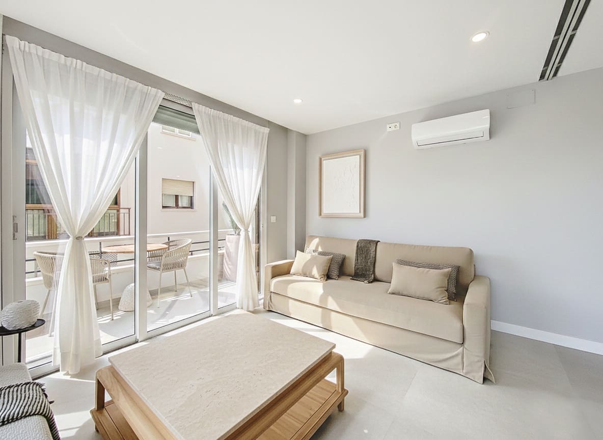 2 sovrum Lägenhet till salu i Estepona - 889 000 € (Ref: 9504162)