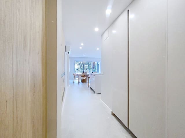 2 sovrum Lägenhet till salu i Estepona - 889 000 € (Ref: 9504162)