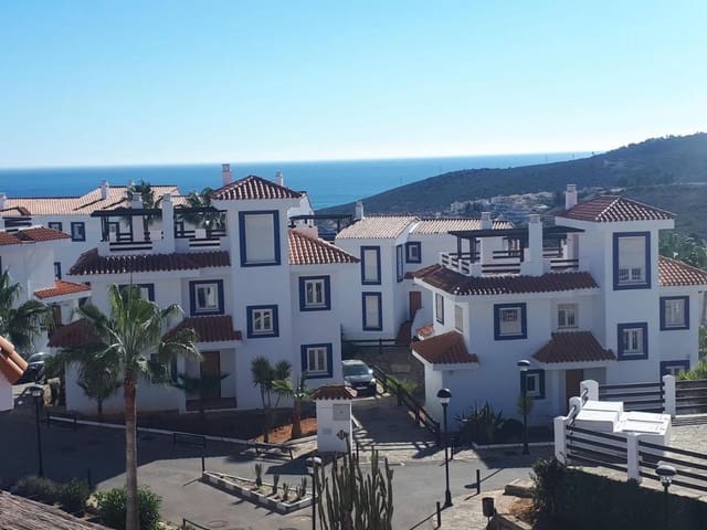 3 sypialnia Penthouse na sprzedaż w Alcorrín, Manilva z basenem - 298 000 € (Ref: 9524094)