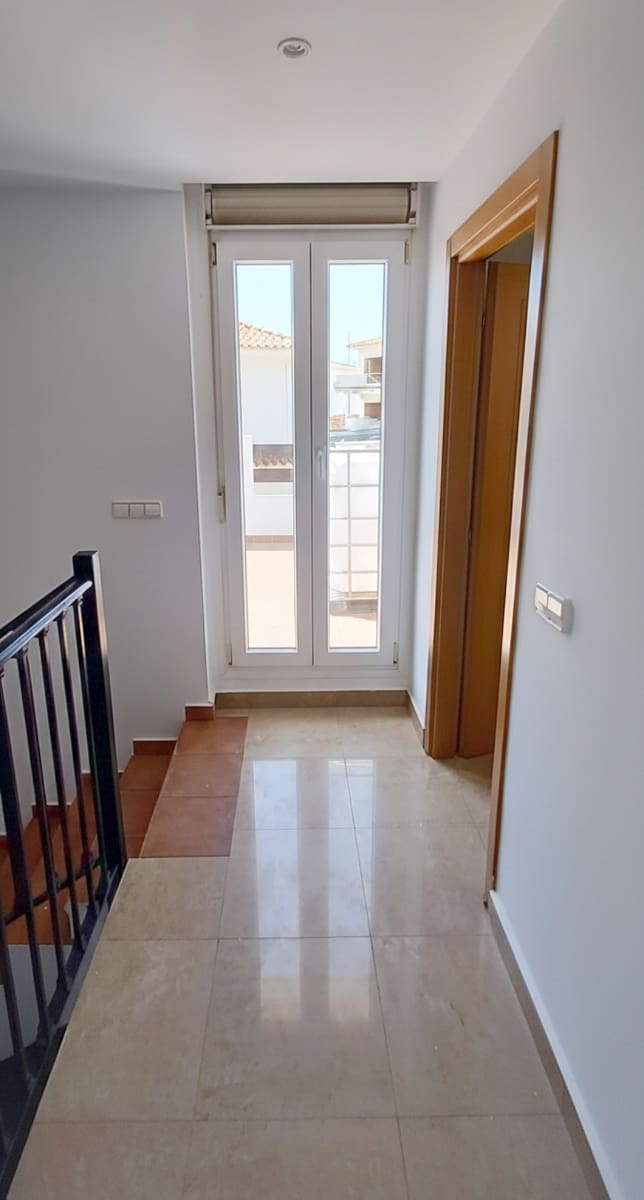 3 soverom Penthouse til salgs i Manilva med svømmebasseng - € 280 000 (Ref: 9524094)