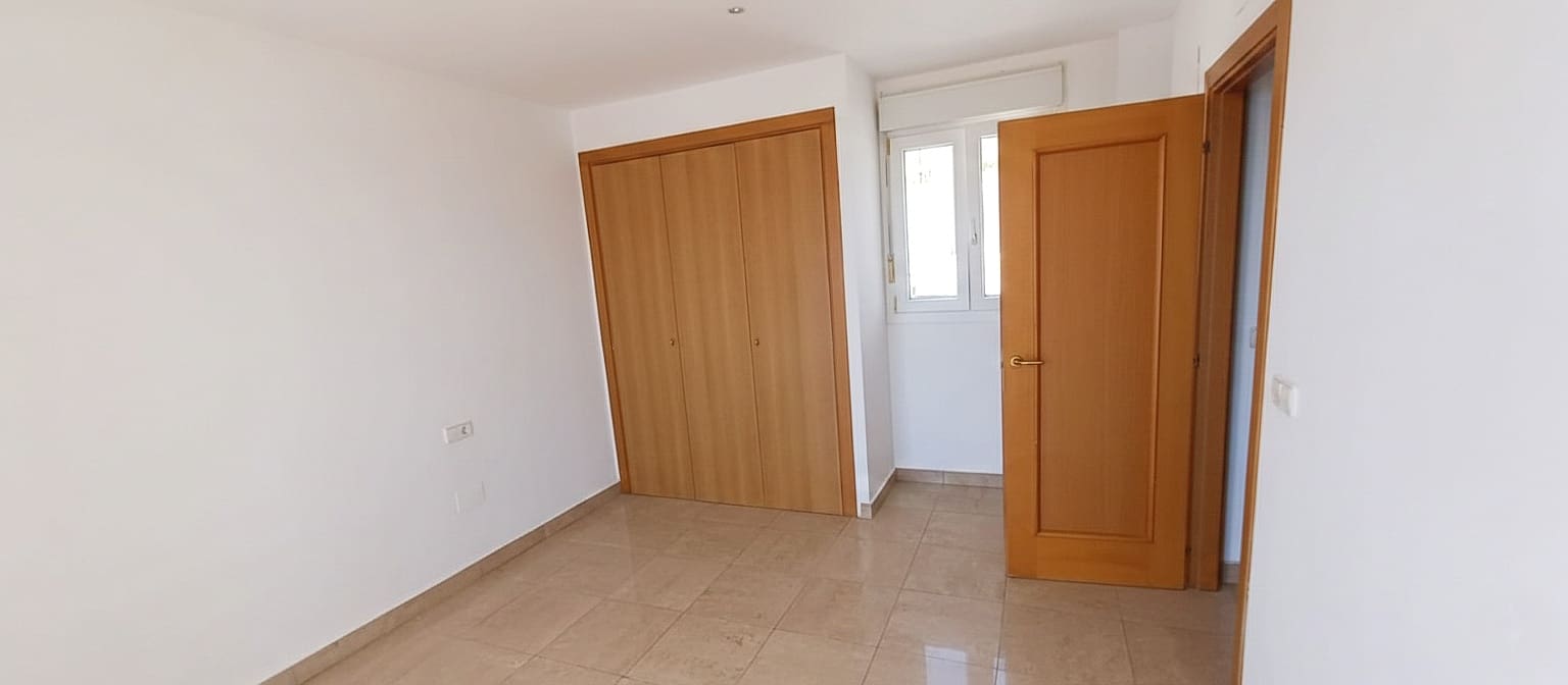 3 soverom Penthouse til salgs i Manilva med svømmebasseng - € 280 000 (Ref: 9524094)