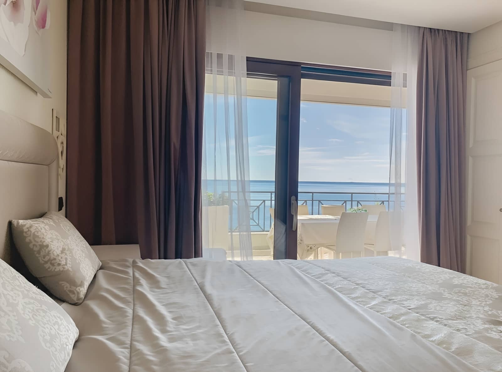 2 sypialnia Apartament na sprzedaż w Estepona z basenem garażem - 1 300 000 € (Ref: 9527421)