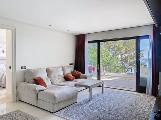 2 sypialnia Apartament na sprzedaż w Seghers, Estepona z basenem garażem - 1 300 000 € (Ref: 9527421)