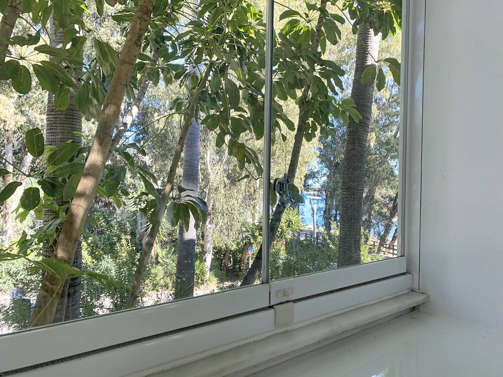 2 sypialnia Apartament na sprzedaż w Estepona z basenem garażem - 1 300 000 € (Ref: 9527421)