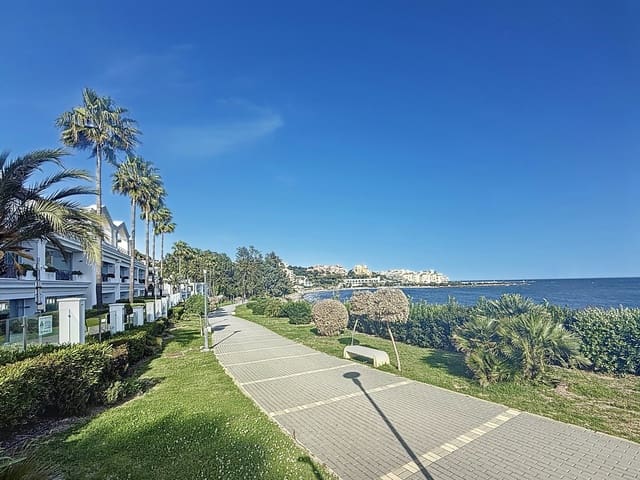 2 sypialnia Apartament na sprzedaż w Seghers, Estepona z basenem garażem - 1 300 000 € (Ref: 9527421)