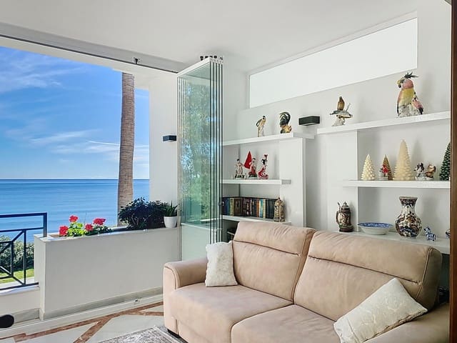2 slaapkamer Appartement te koop in Seghers, Estepona met zwembad garage - € 1.150.000 (Ref: 9527421)