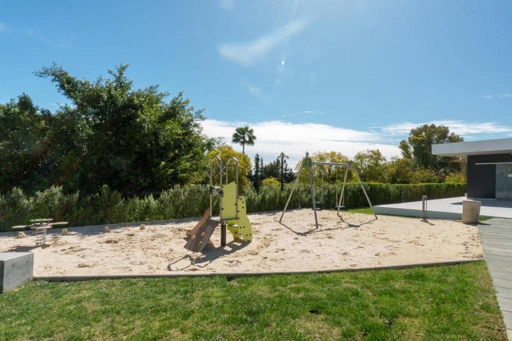 Apartamento de 2 habitaciones en Atalaya-Isdabe en venta con piscina garaje - 585.000 € (Ref: 9530930)