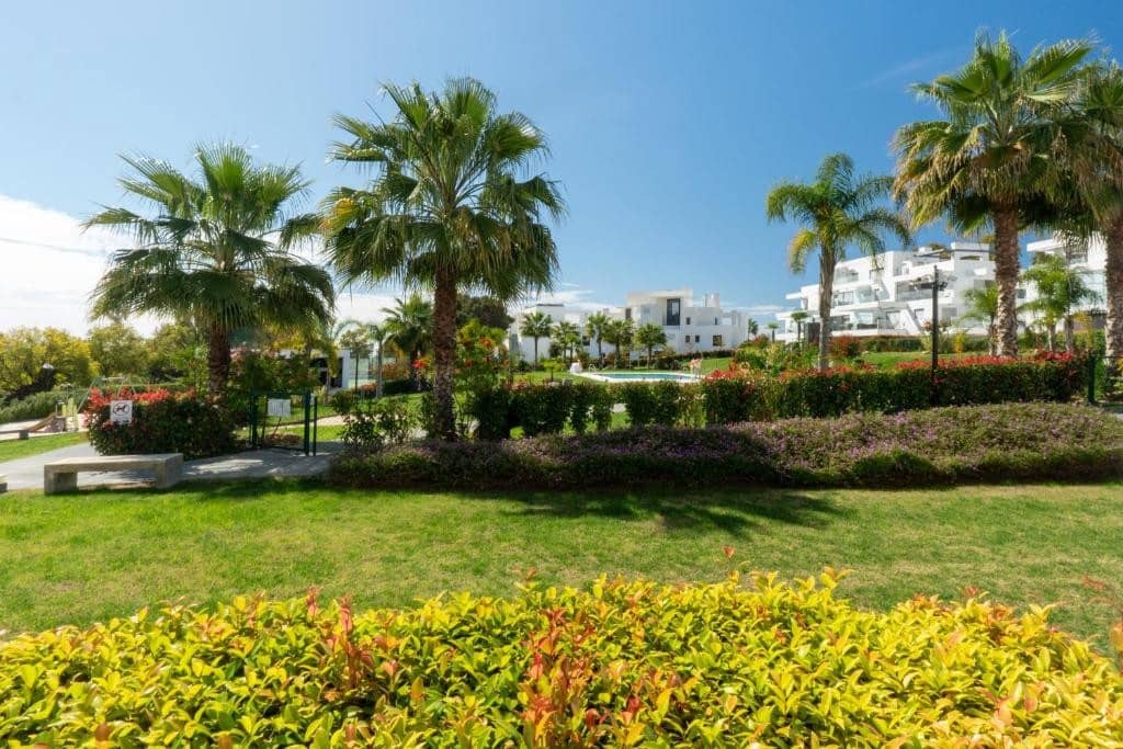 Apartamento de 2 habitaciones en Atalaya-Isdabe en venta con piscina garaje - 585.000 € (Ref: 9530930)