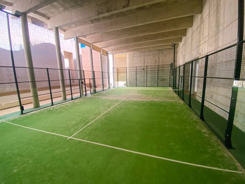 2 sovrum Takvåning till salu i Estepona med pool garage - 630 000 € (Ref: 9535666)