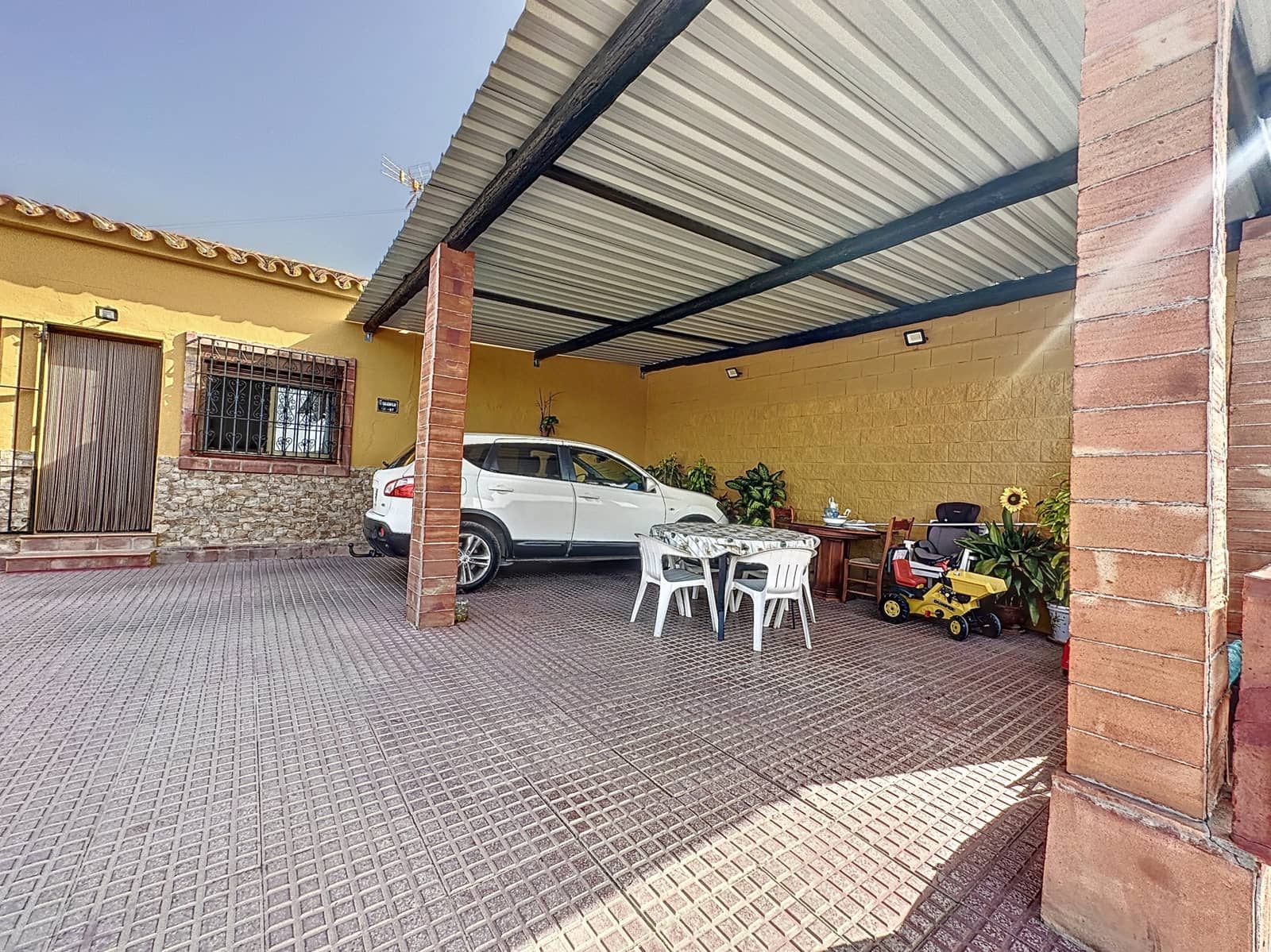 2 quarto Quinta/Casa Rural para venda em Estepona com piscina garagem - 749 000 € (Ref: 9561563)