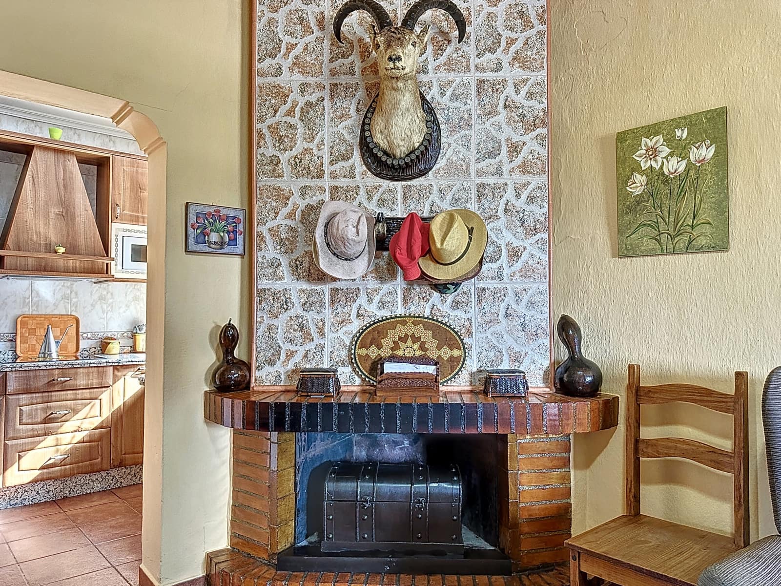 2 quarto Quinta/Casa Rural para venda em Estepona com piscina garagem - 749 000 € (Ref: 9561563)