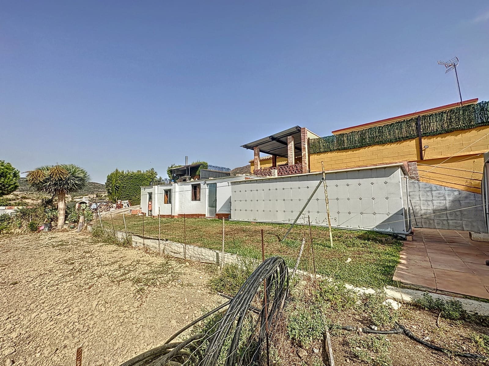 2 quarto Quinta/Casa Rural para venda em Estepona com piscina garagem - 749 000 € (Ref: 9561563)