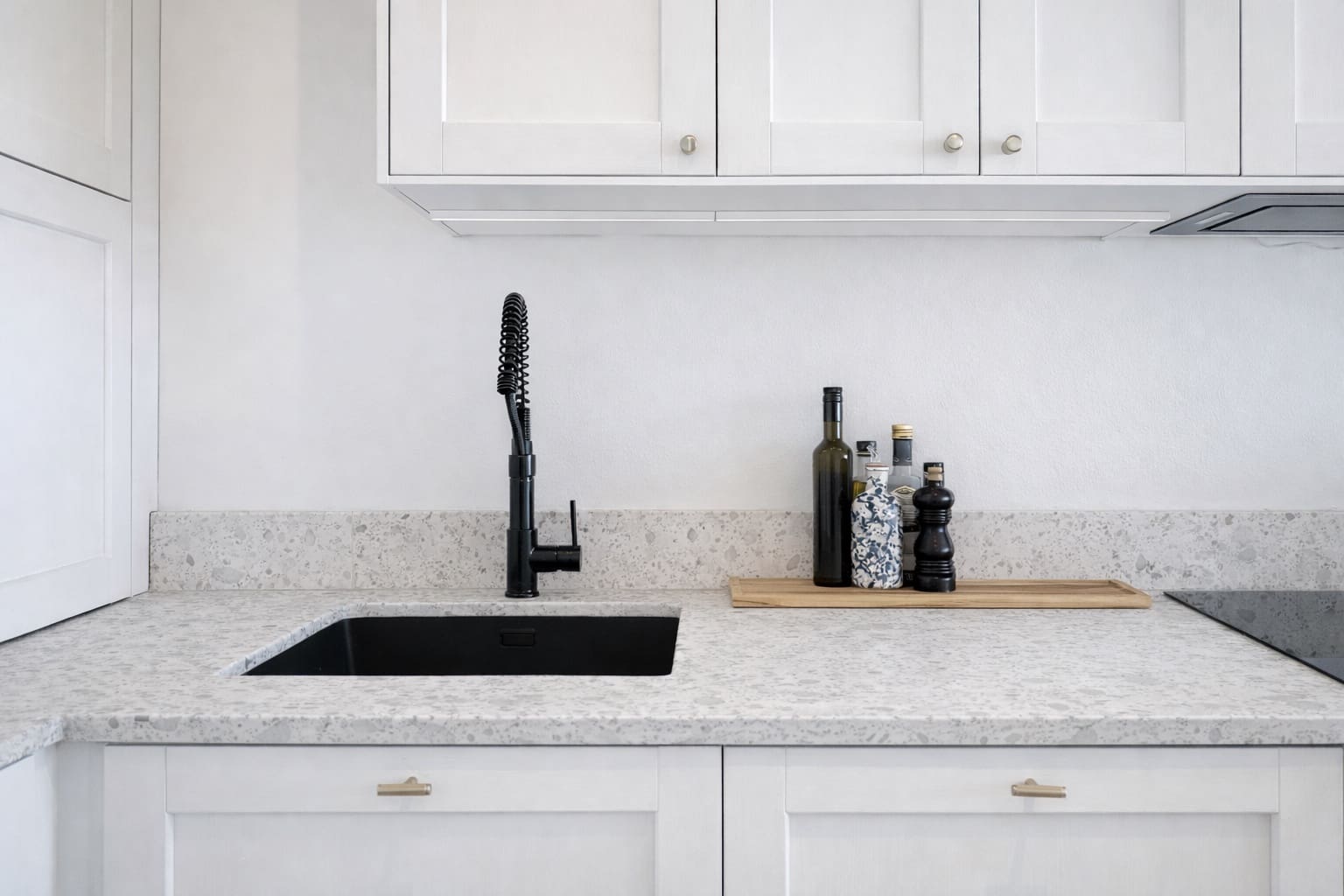 3 makuuhuone Omakotitalo myytävänä paikassa Estepona mukana 
autotalli - 469 000 € (Ref: 9564936)