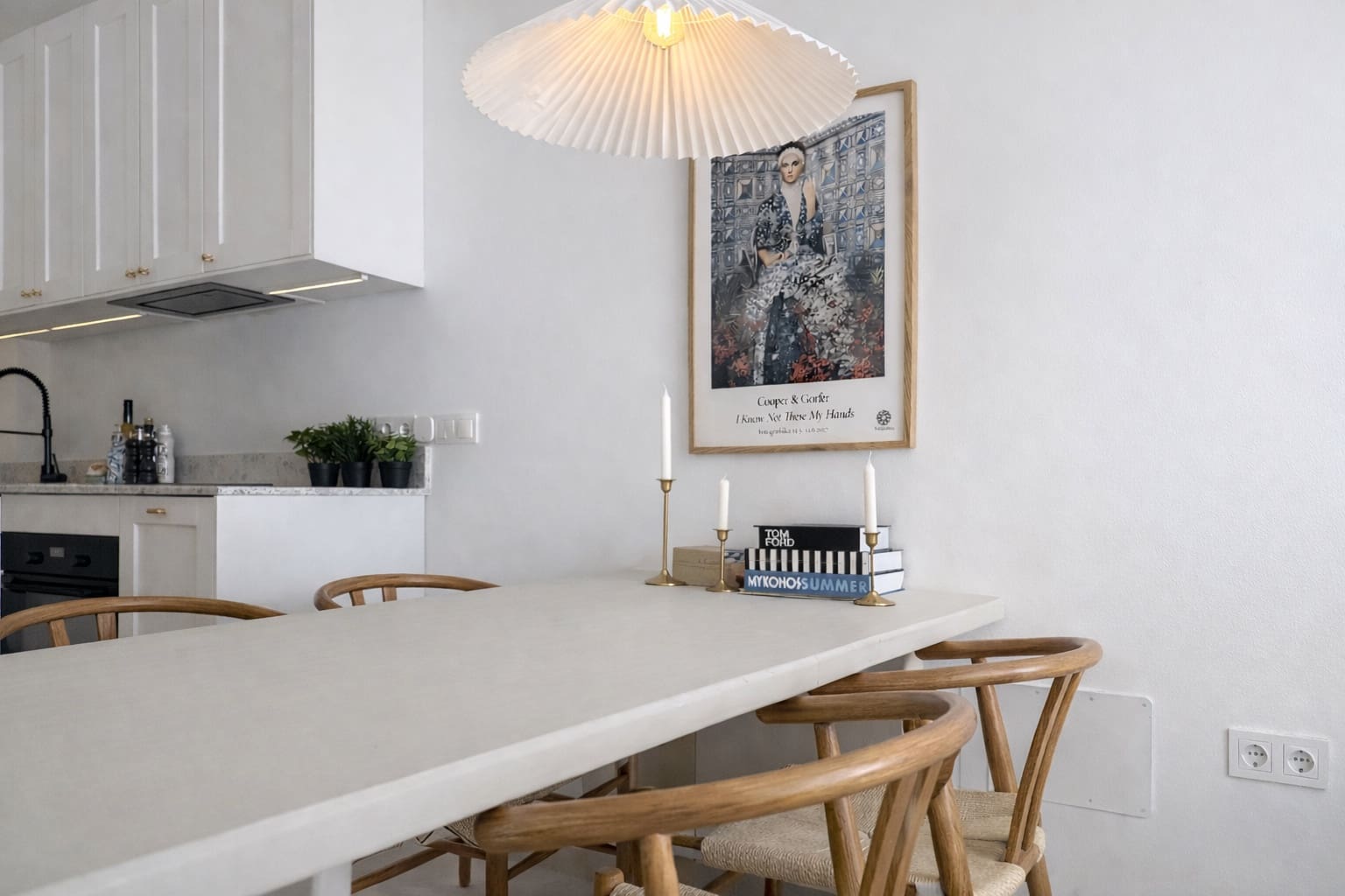 3 makuuhuone Omakotitalo myytävänä paikassa Estepona mukana 
autotalli - 469 000 € (Ref: 9564936)