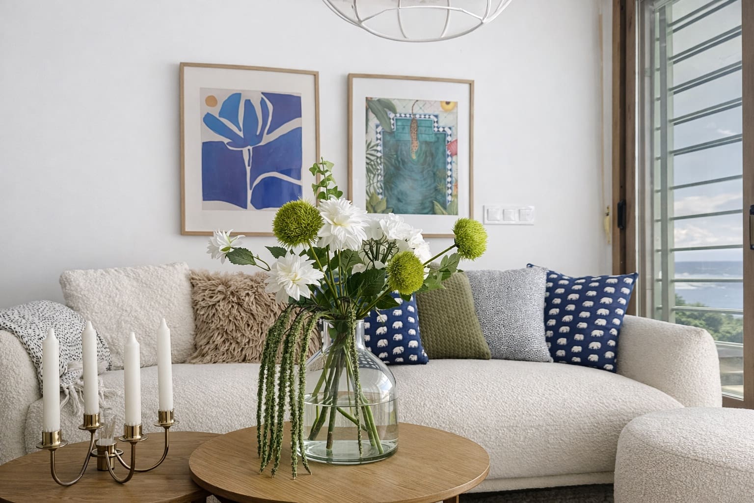 3 makuuhuone Omakotitalo myytävänä paikassa Estepona mukana 
autotalli - 469 000 € (Ref: 9564936)