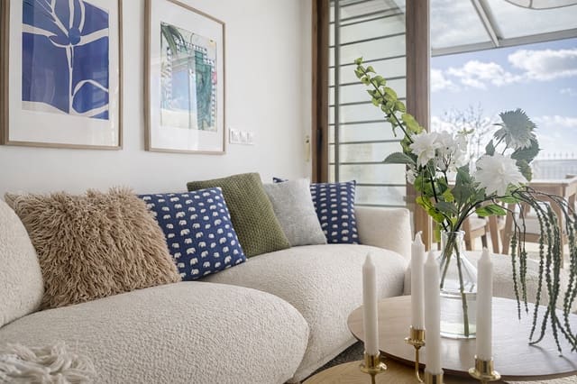 3 makuuhuone Omakotitalo myytävänä paikassa Seghers, Estepona mukana 
autotalli - 469 000 € (Ref: 9564936)