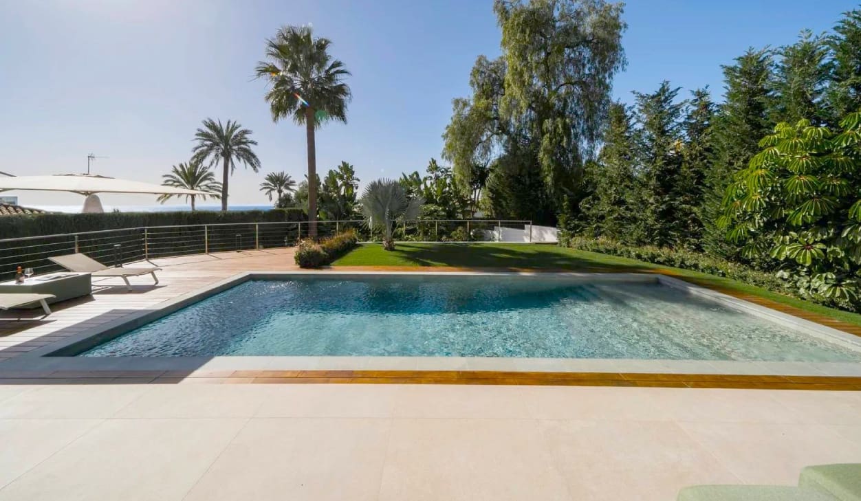 5 Zimmer Villa zu verkaufen in Marbella mit Pool - 4.790.000 € (Ref: 9582509)