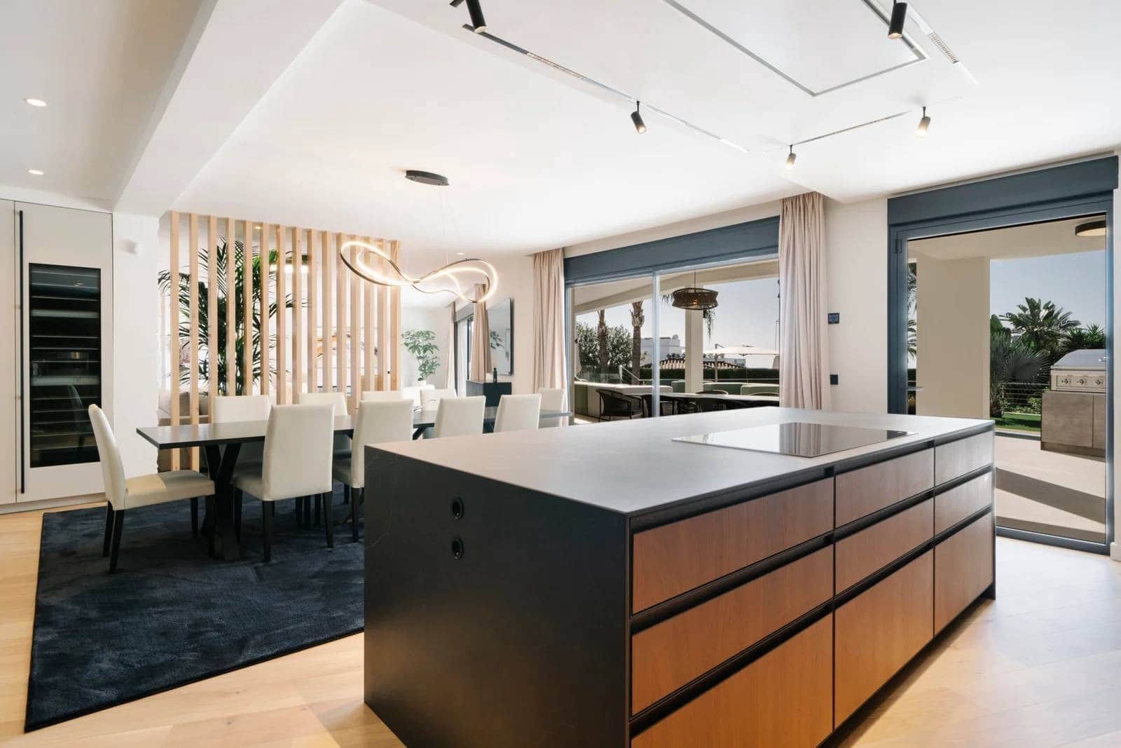 5 Zimmer Villa zu verkaufen in Marbella mit Pool - 4.790.000 € (Ref: 9582509)