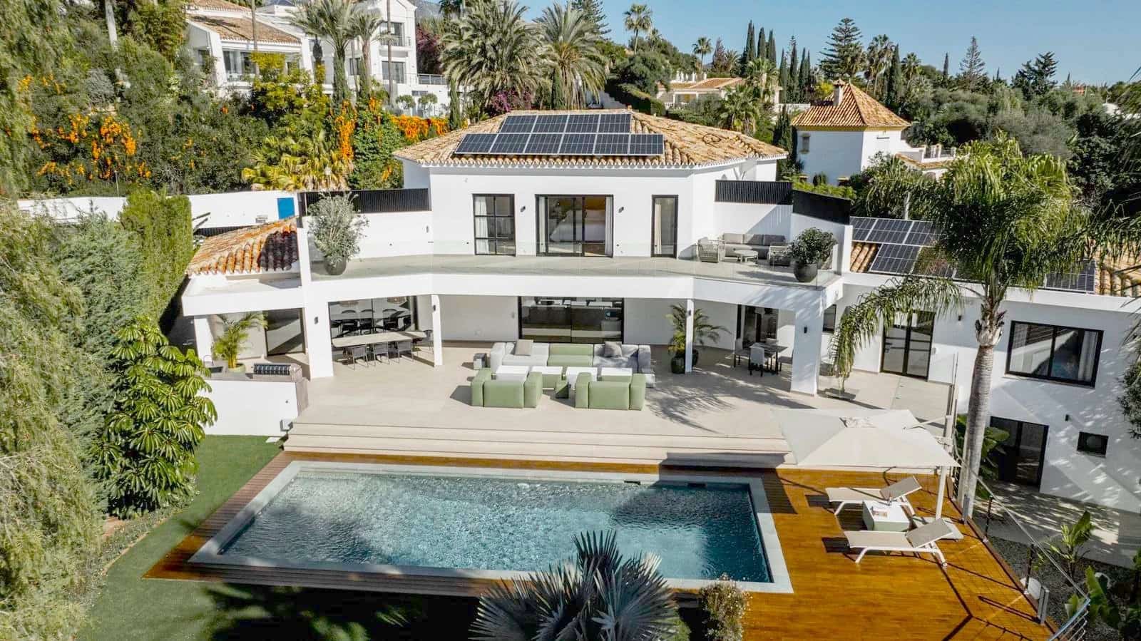 5 Zimmer Villa zu verkaufen in Marbella mit Pool - 4.790.000 € (Ref: 9582509)