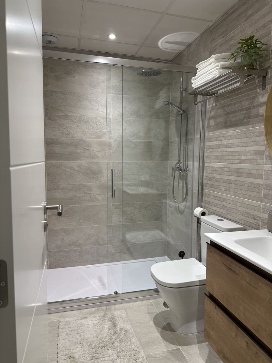 2 makuuhuone Huoneisto myytävänä paikassa Estepona mukana uima-altaan 
autotalli - 535 000 € (Ref: 9590968)