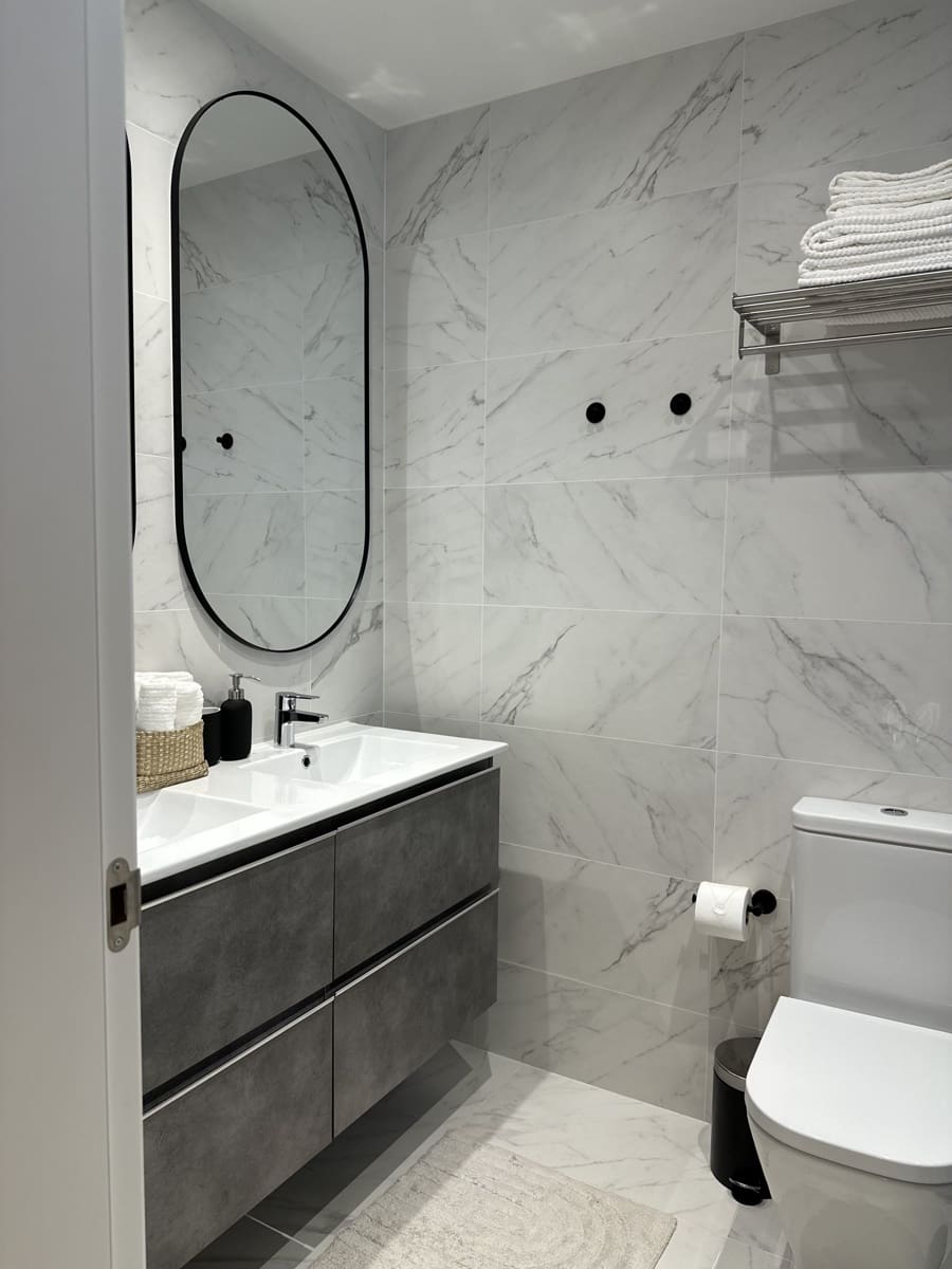 2 makuuhuone Huoneisto myytävänä paikassa Estepona mukana uima-altaan 
autotalli - 535 000 € (Ref: 9590968)