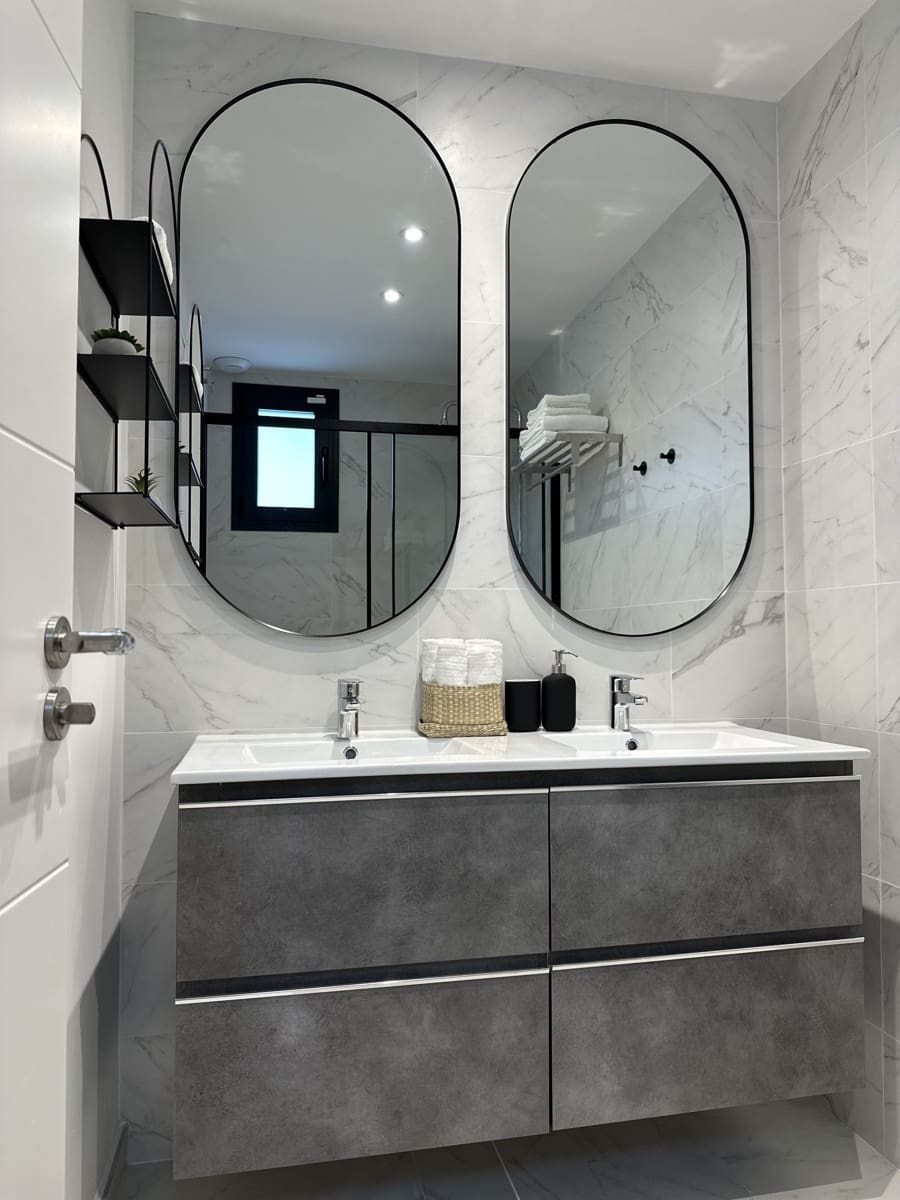 2 makuuhuone Huoneisto myytävänä paikassa Estepona mukana uima-altaan 
autotalli - 535 000 € (Ref: 9590968)