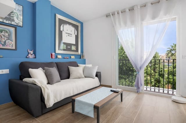 3 slaapkamer Huis te koop in Centro, Estepona met garage - € 599.000 (Ref: 9604835)