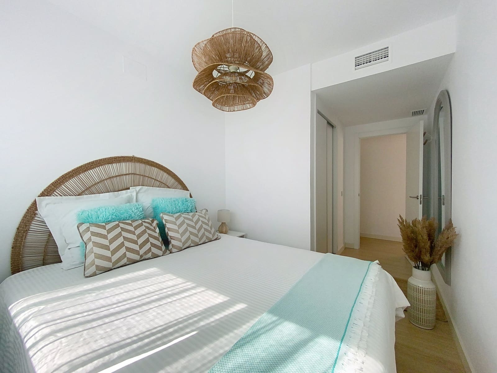 3 Zimmer Penthouse zu verkaufen in Estepona mit Pool Garage - 729.000 € (Ref: 9607931)