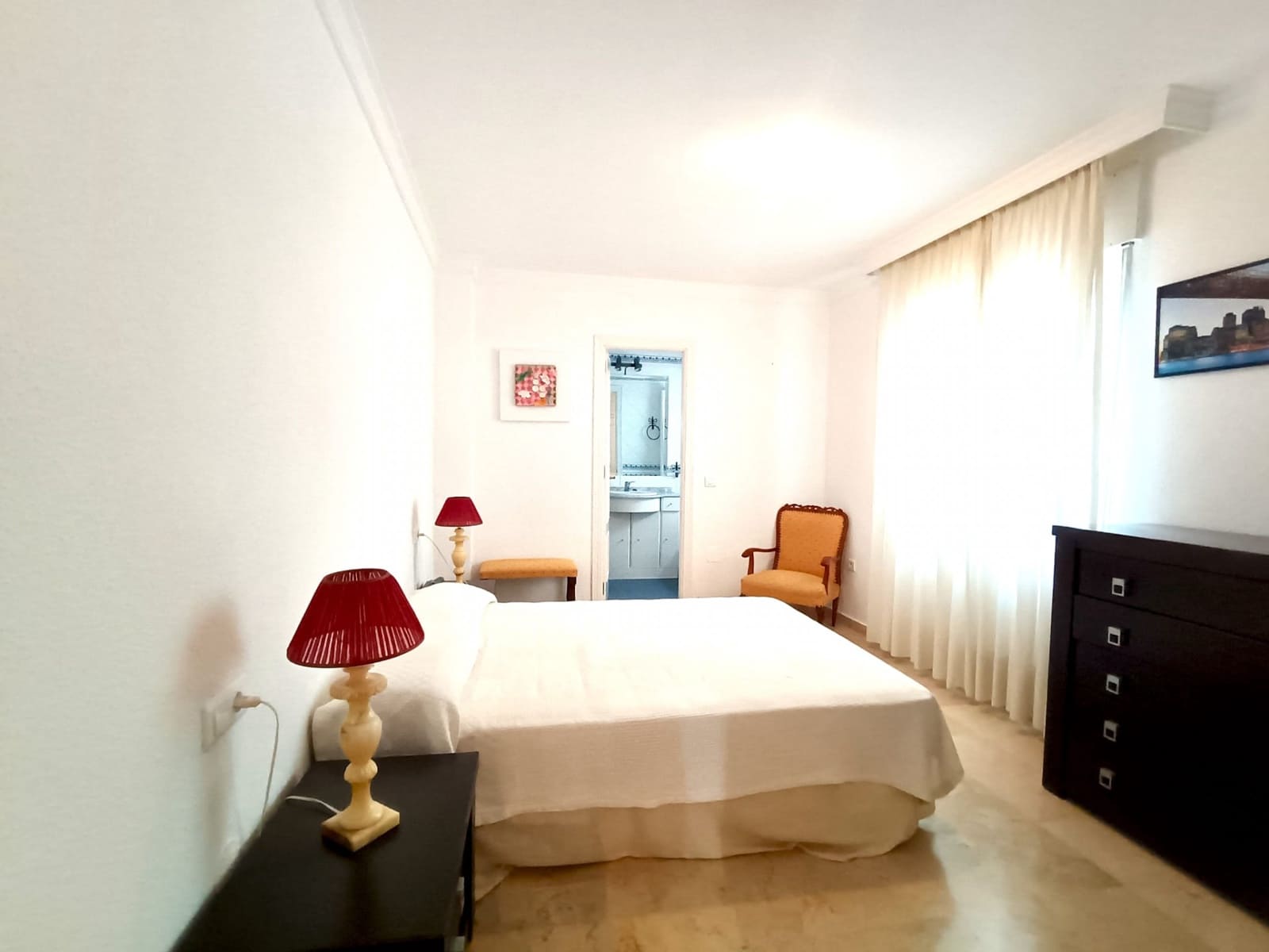 2 soveværelse Lejlighed til salg i Estepona - € 309.990 (Ref: 9611293)