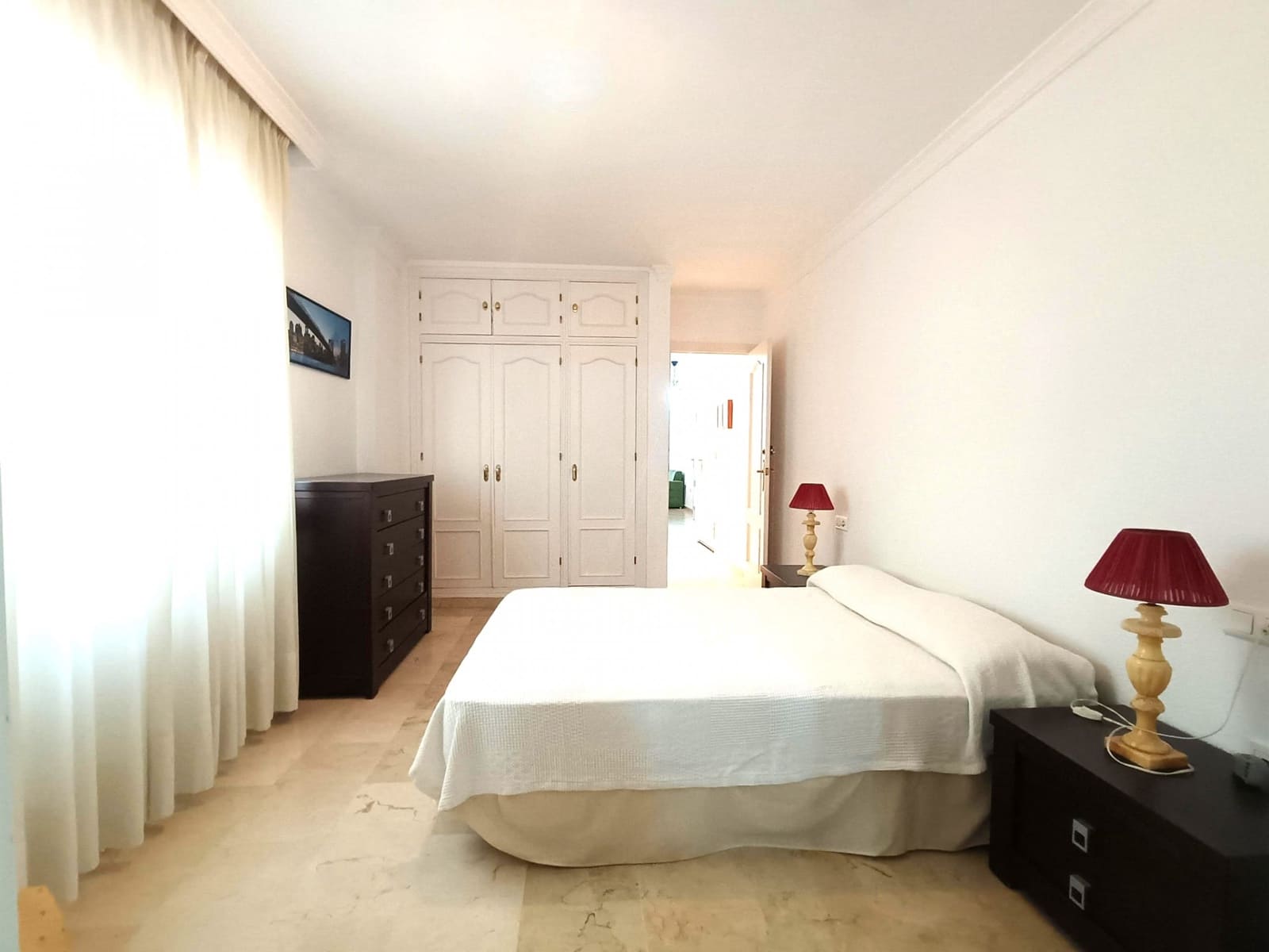 2 soveværelse Lejlighed til salg i Estepona - € 309.990 (Ref: 9611293)