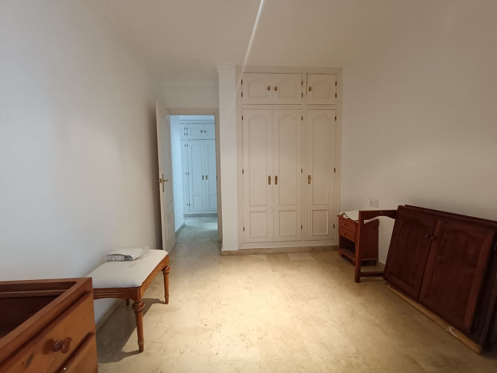 2 soveværelse Lejlighed til salg i Estepona - € 309.990 (Ref: 9611293)