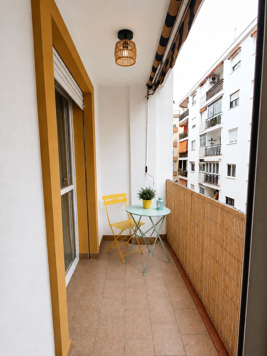 2 sovrum Lägenhet till salu i Estepona - 309 990 € (Ref: 9611293)