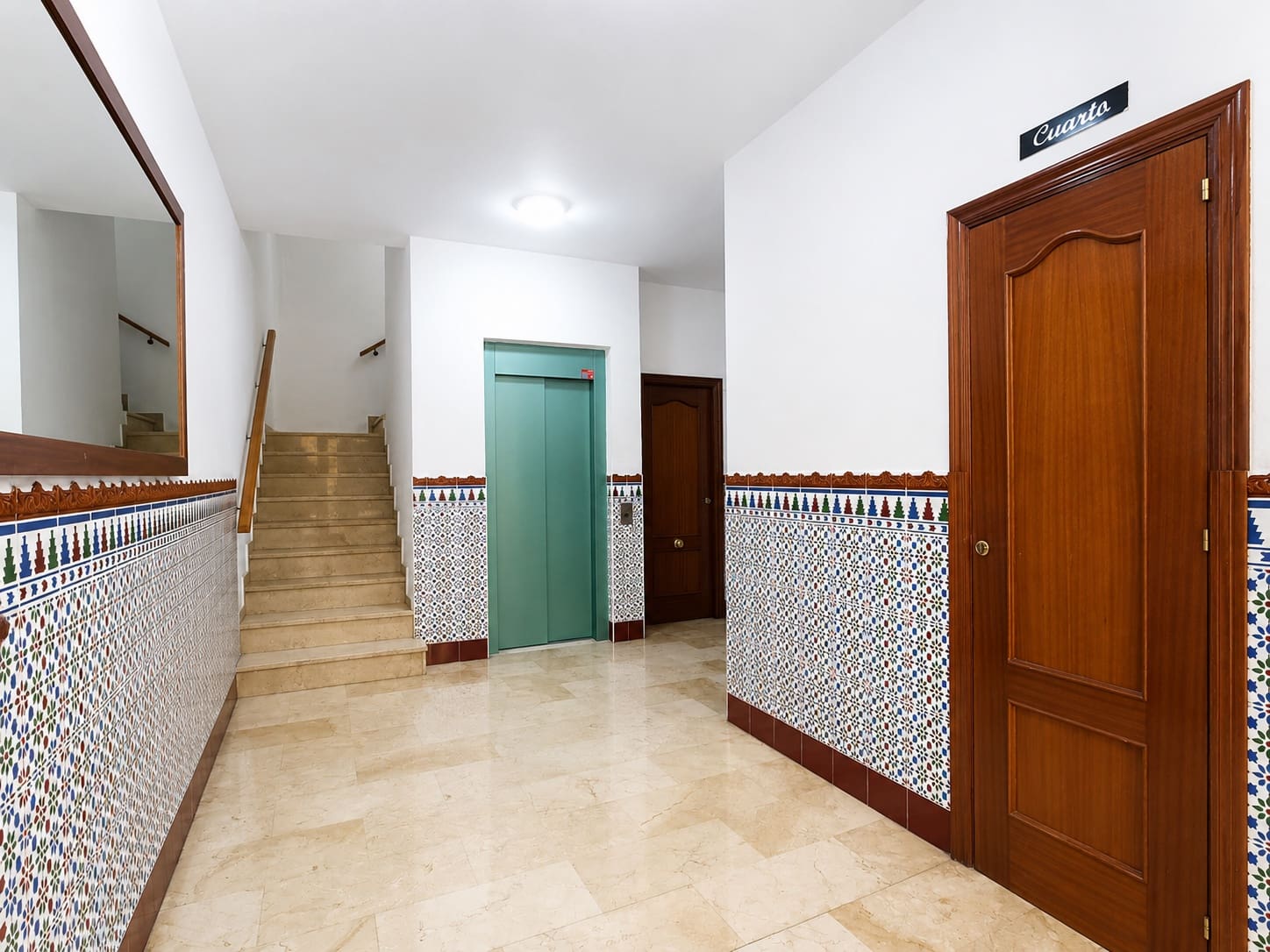 2 sovrum Lägenhet till salu i Estepona - 309 990 € (Ref: 9611293)