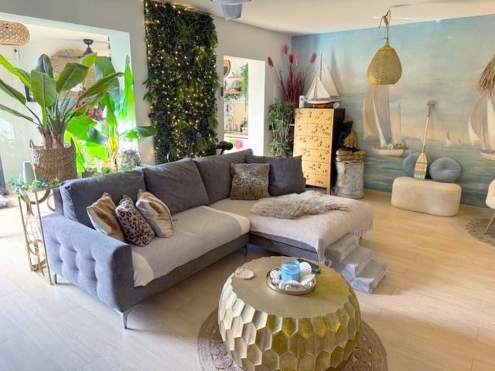 3 bedroom Townhouse for sale in Estepona with garage - € 849,000 (Ref: 9625465)