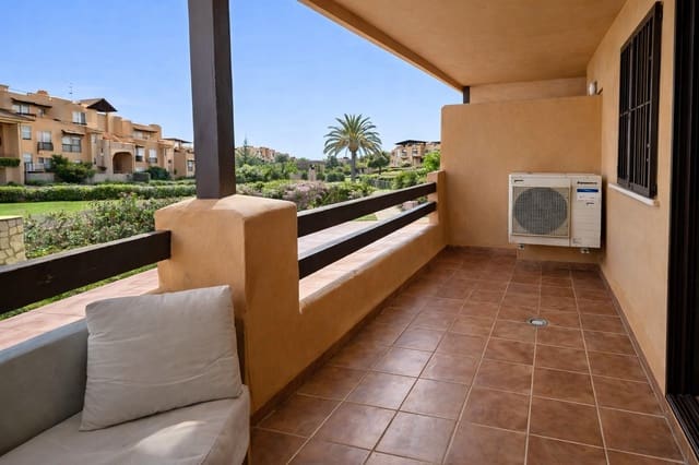 2 soveværelse Lejlighed til salg i Casares med swimmingpool garage - € 265.000 (Ref: 9629886)