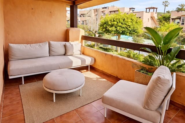 2 soveværelse Lejlighed til salg i Casares med swimmingpool garage - € 265.000 (Ref: 9629886)