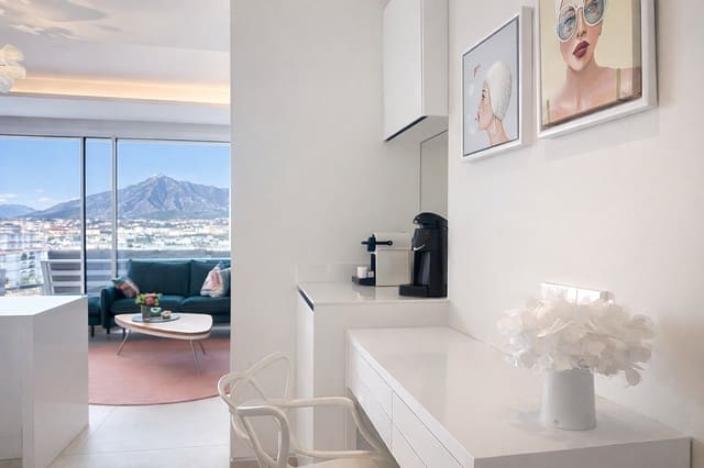 2 slaapkamer Penthouse te koop in Centro, Estepona met zwembad garage - € 595.000 (Ref: 9647935)