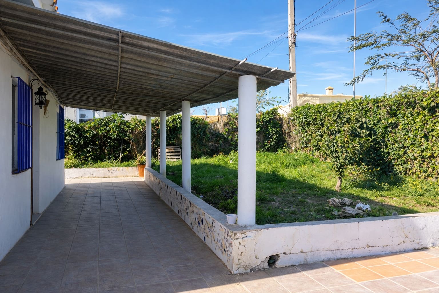 3 bedroom Villa for sale in Estepona with garage - € 290,000 (Ref: 9666184)