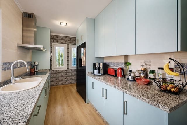 3 sovrum Villa till salu i Buenas Noches, Estepona med pool garage - 600 000 € (Ref: 9686250)