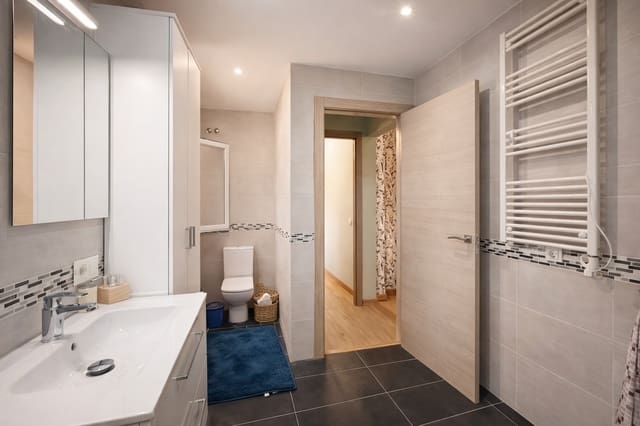 3 sovrum Villa till salu i Buenas Noches, Estepona med pool garage - 600 000 € (Ref: 9686250)