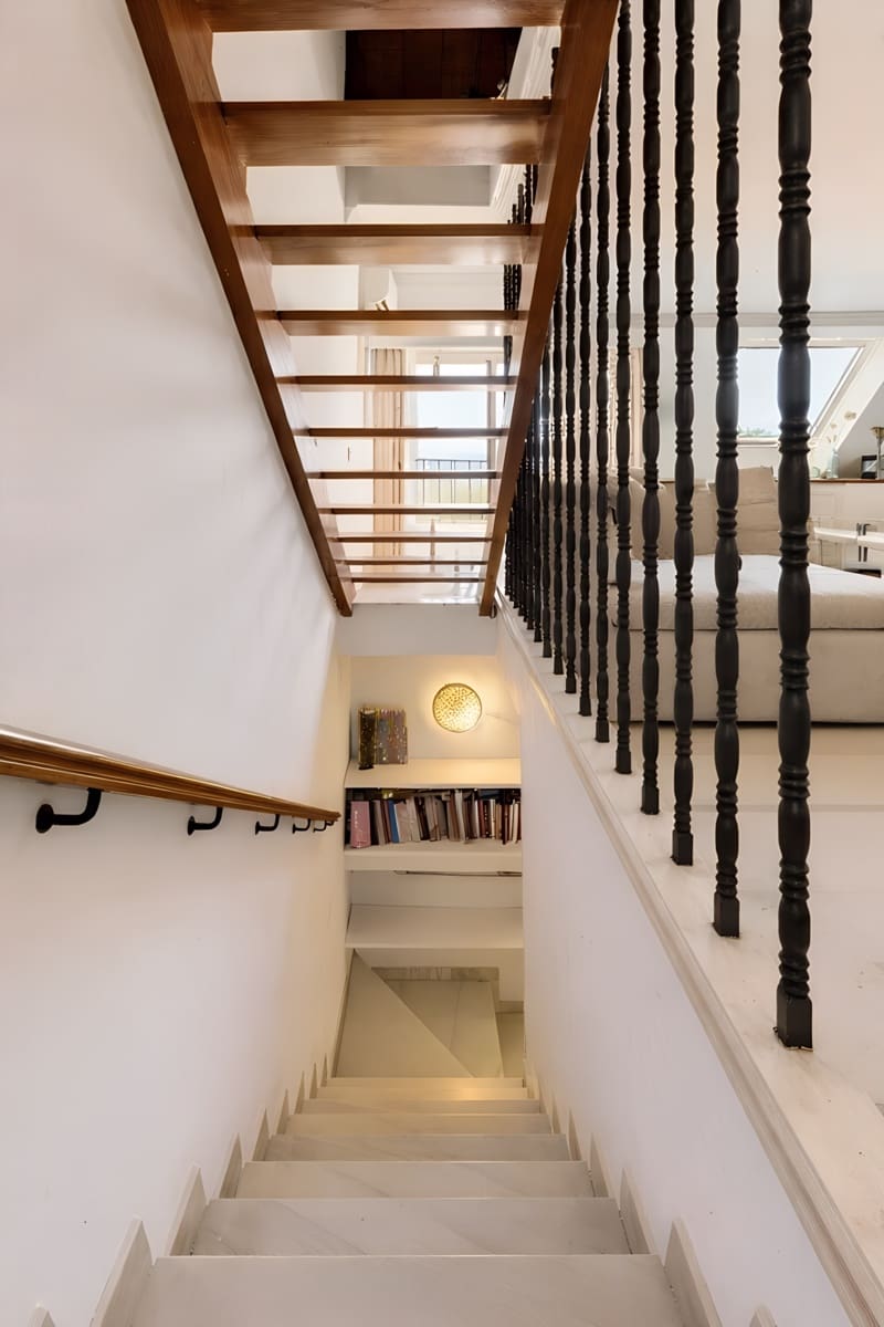 4 sovrum Hus till salu i Estepona med garage - 698 000 € (Ref: 9695152)