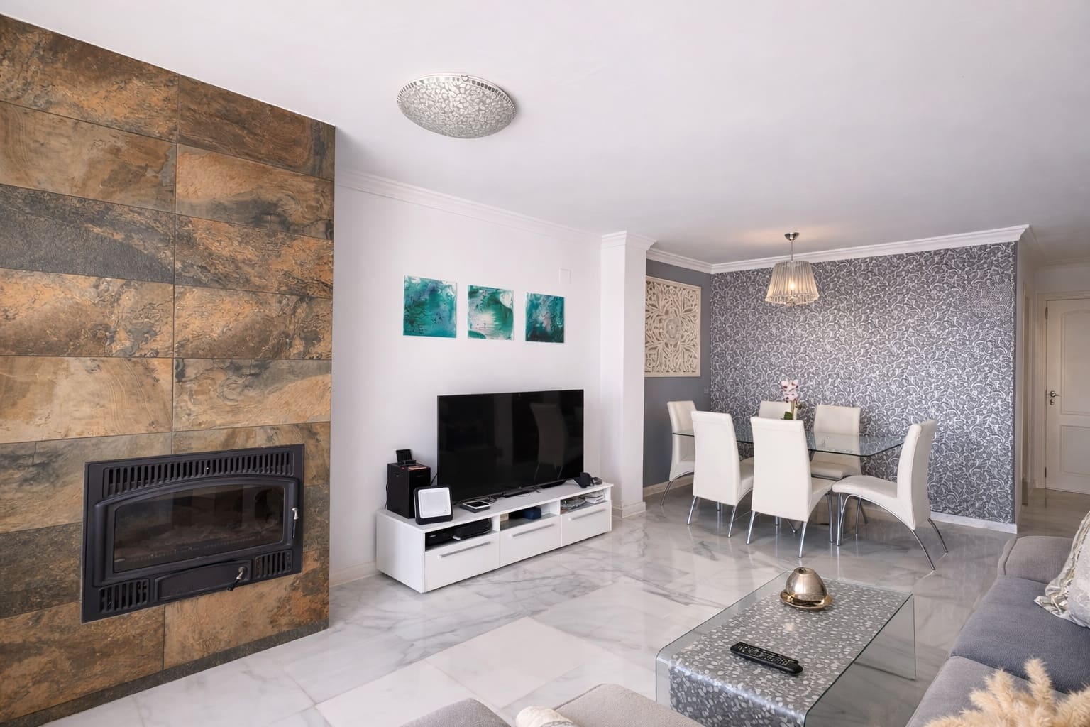 4 sovrum Hus till salu i Estepona med garage - 698 000 € (Ref: 9695152)