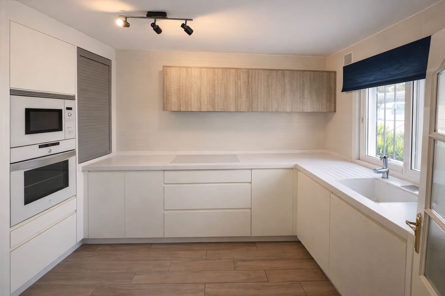 4 sovrum Hus till salu i Estepona med garage - 698 000 € (Ref: 9695152)