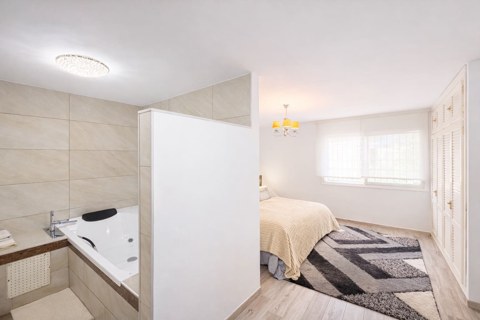 4 sovrum Hus till salu i Estepona med garage - 698 000 € (Ref: 9695152)